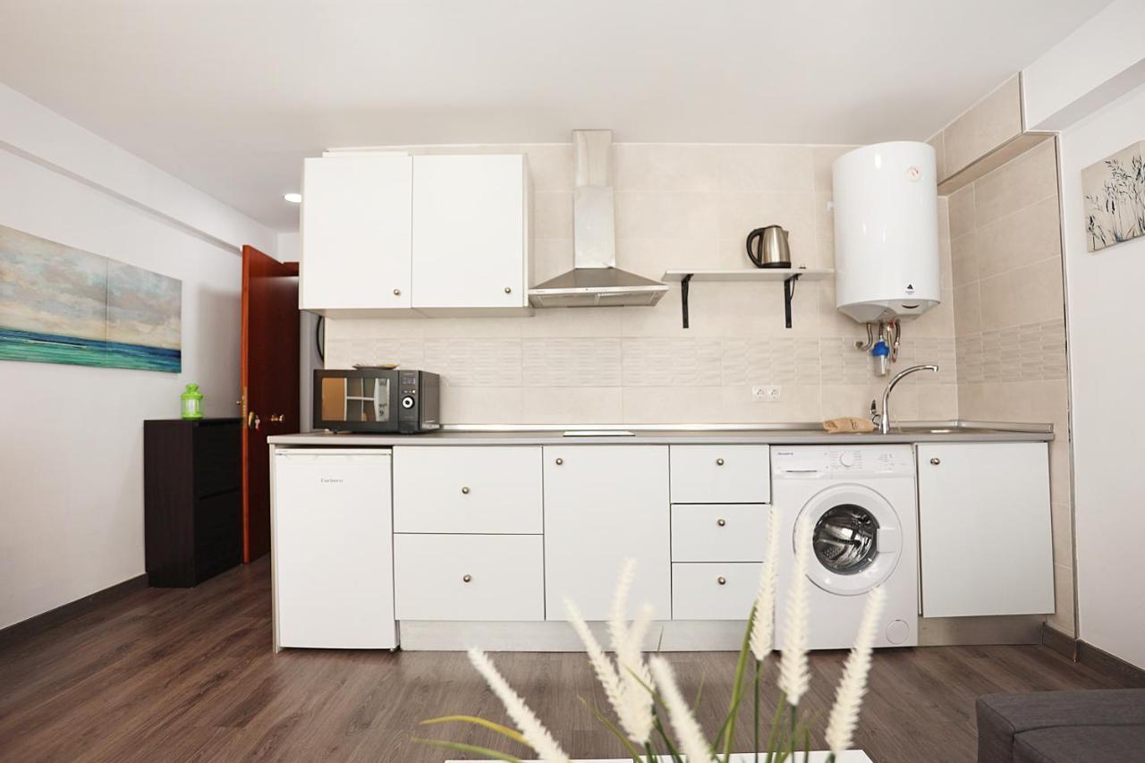 Holidays2Malaga Goya - Zona Huelin & 500 Mts De La Playa Apartment Exterior foto
